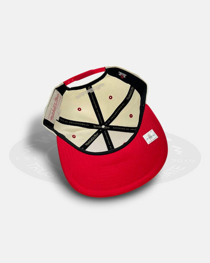 Chicago Bulls Two Tone Chrome Red Go Adjustable Fit Snapback Hat