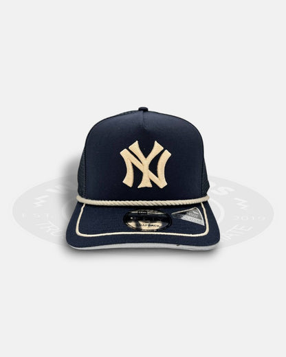 New York Yankees Rope Trucker 9Fifty A-Frame Snapback Hat