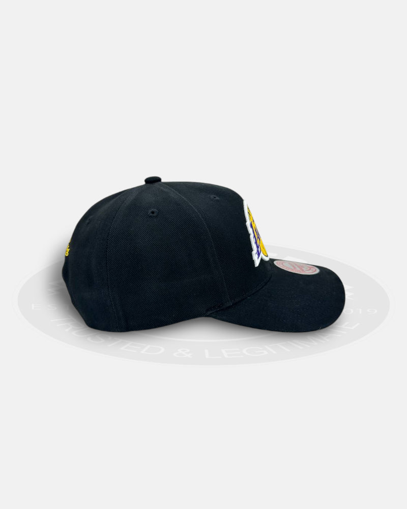 Los Angeles Lakers Core Classic Deadstock Fit Snapback Hat