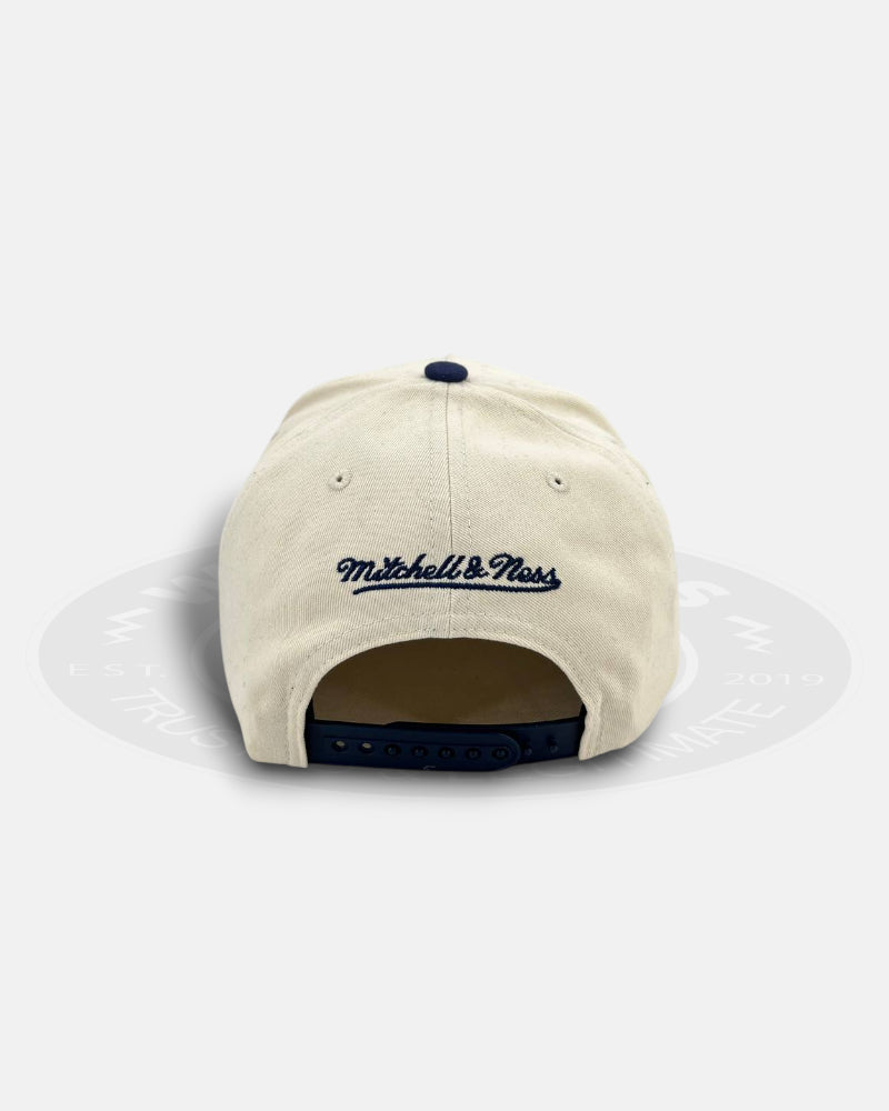New York Yankees Vault Script Pro Pinch Snapback Hat
