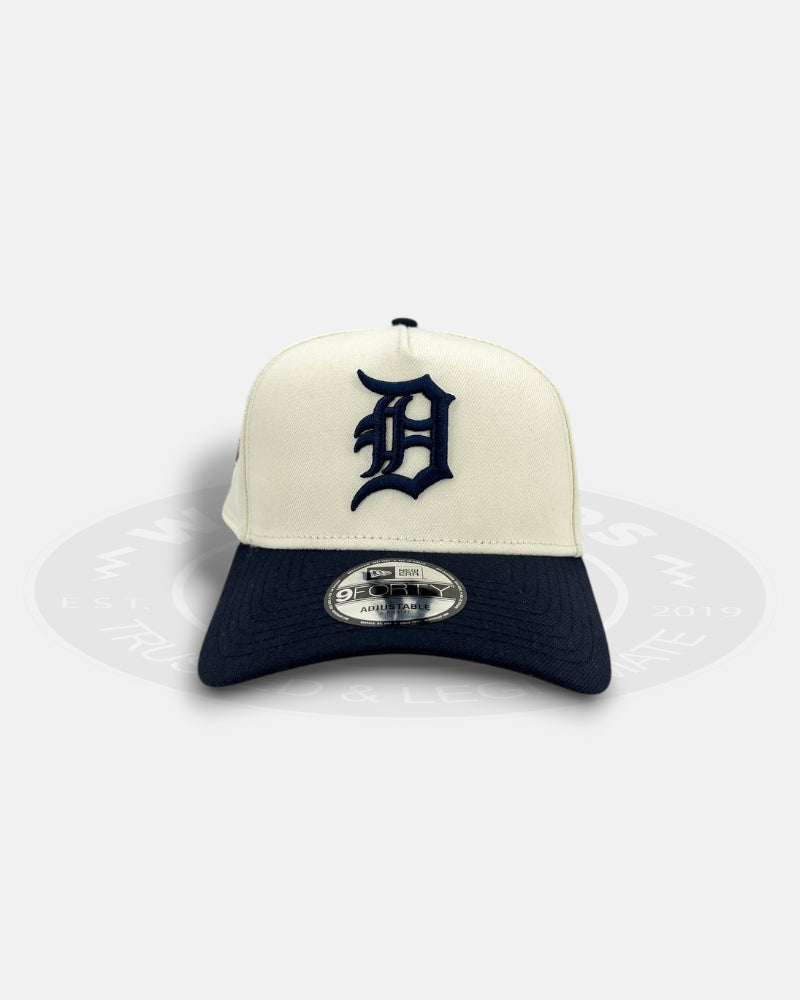 Detroit Tigers Chrome Navy Ballpark Two Tone 9FORTY A-Frame Snapback Hat
