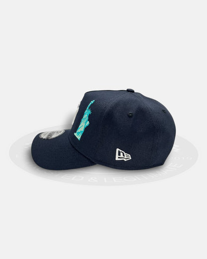 New York Yankees 1923 - 2008 Stadium Statue of Liberty Navy 9Forty A-Frame Snapback Hat