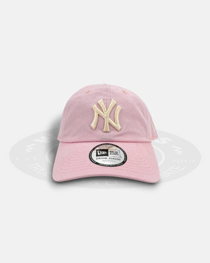 New York Yankees Blush Script Casual Classic Strapback Hat
