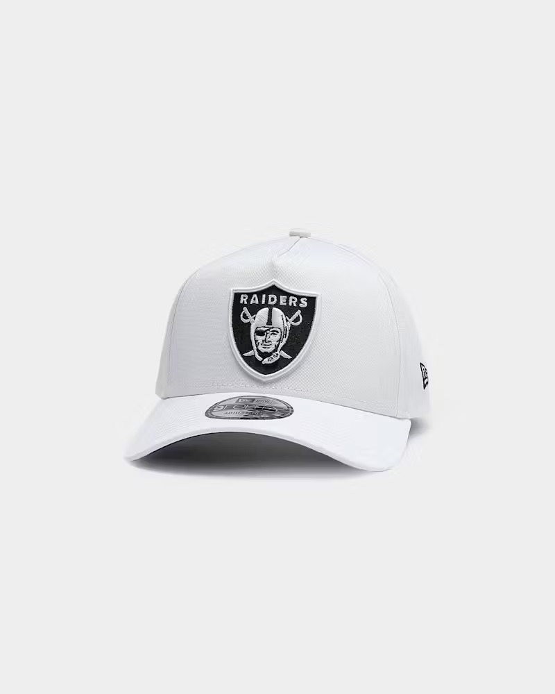 Mitchell & Ness Los Angeles Raiders Script Pro Crown Snapback Black